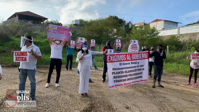 Susana Solis Informa BLOQUEAN carretera, exigen clausura de planta de residuos peligrosos