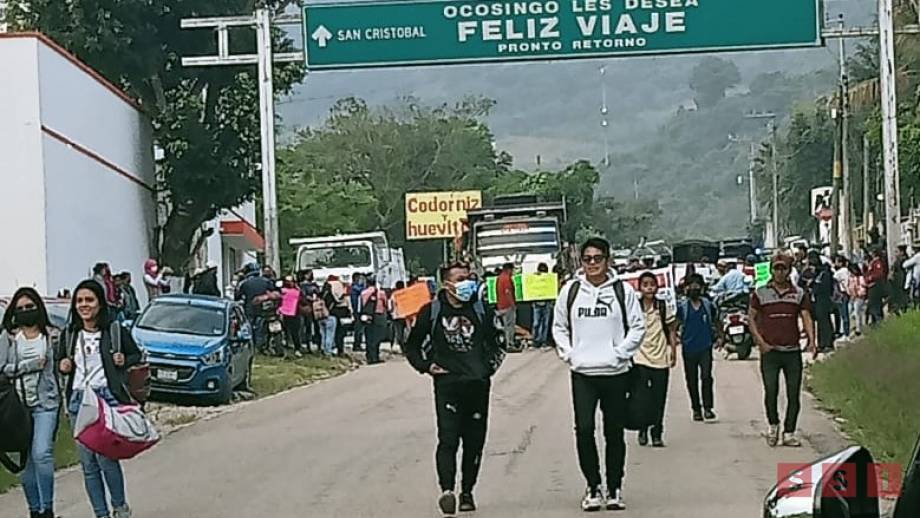 Tres manifestaciones bloquean accesos a Ocosingo - Susana Solis Informa