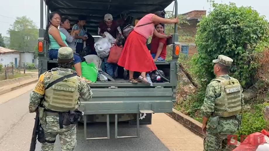 Regresan desplazados de Comalapa a sus comunidades - Susana Solis Informa