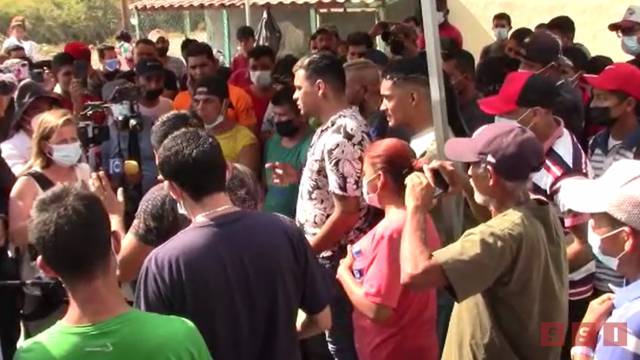 Susana Solis Informa PROTESTAN migrantes por redadas en la frontera sur