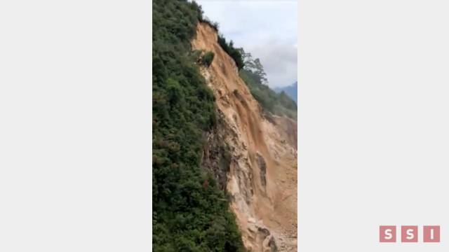 Susana Solis Informa SE DERRUMBA cerro en San Juan Chamula