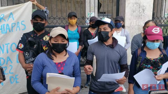 Susana Solis Informa Protestan habitantes de Acala en Poder Legislativo