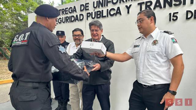 Susana Solis Informa Mejoras en la Seguridad: Entrega de Uniformes y Equipos en Tuxtla