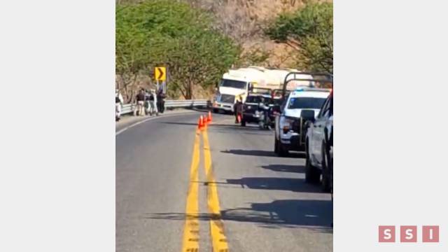 Susana Solis Informa GRUPO ARMADO despoja de vehículo oficial de la Secretaría de Salud