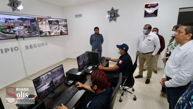 Susana Solis Informa Inaugura Llaven Abarca Centro de Videovigilancia en Pichucalco