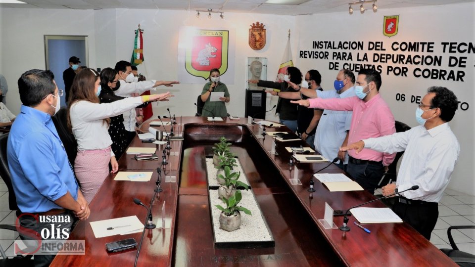 Toman protesta a integrantes del Comité Técnico revisor para la depuración de saldos de cuentas por cobrar de Tuxtla - Susana Solis Informa