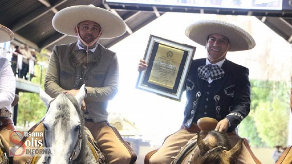 RECONOCE Federación Mexicana de la Charrería a Eduardo Ramírez - Susana Solis Informa