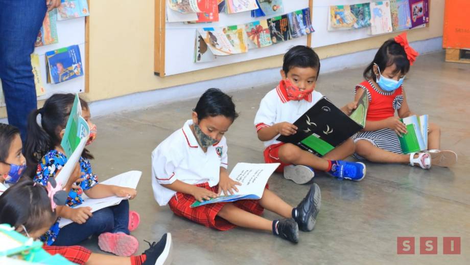 un millón 158 mil 366  estudiantes retornaron a clases híbridas