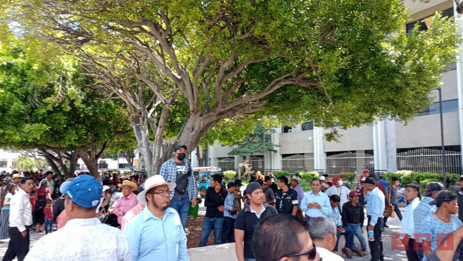 SE CUMPLEN 11 días de bloqueo en Teopisca-Comitán - Susana Solis Informa