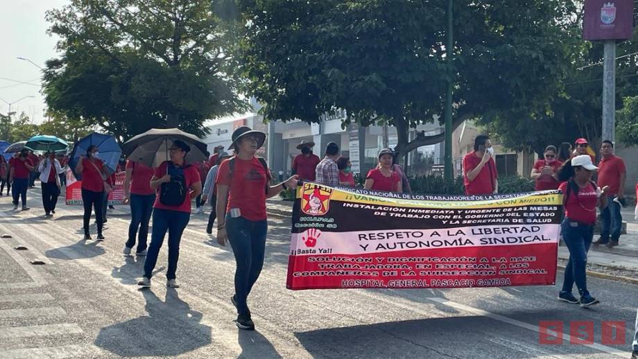 Marchan trabajadores de la salud; protestan por hostigamiento de autoridades Susana Solis Informa