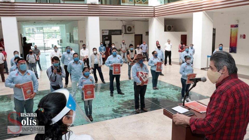 El alcalde Carlos Morales Vázquez arrancó la campaña el uso del cubrebocas