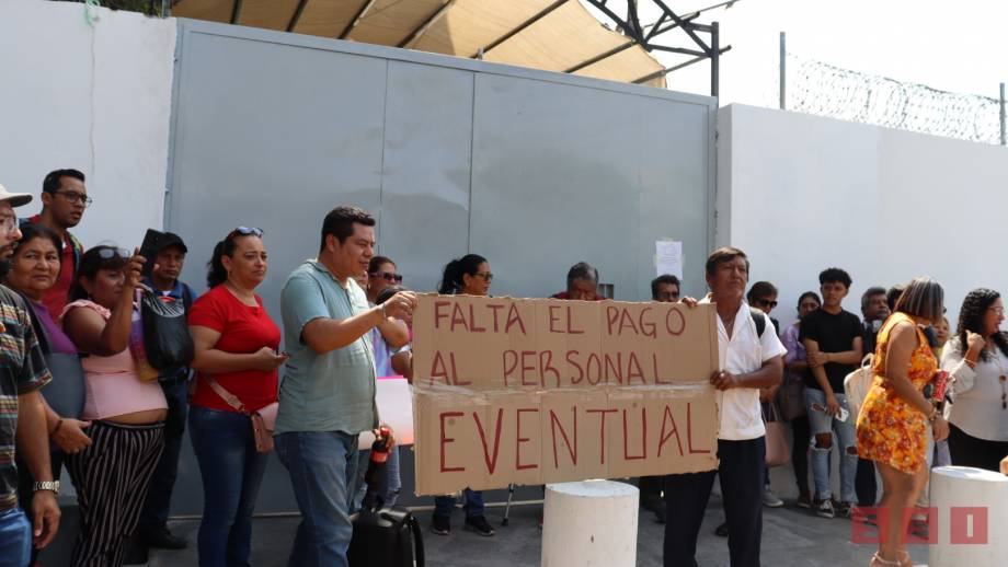 PROTESTA personal eventual de educación por falta de pago del Bono Bienestar - Susana Solis Informa