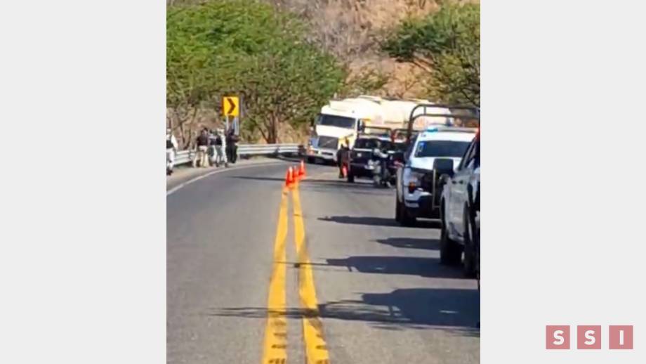 GRUPO ARMADO despoja de vehículo oficial de la Secretaría de Salud - Susana Solis Informa