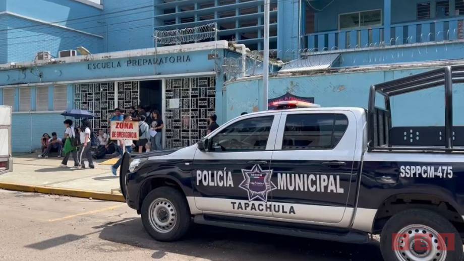 Fuerte susto se llevaron estudiantes en Tapachula por detonación de fuego artificial - Susana Solis Informa