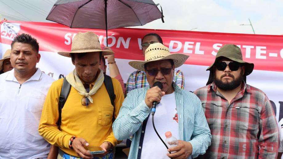 Magisterio realiza paro nacional de 24 horas y bloqueos en Chiapas - Susana Solis Informa